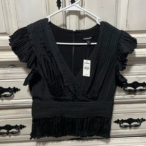 Express top, brand new!